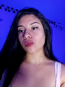 tara20  online show from 03/21/25, 04:49