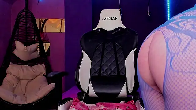 HalaanaTendeer online show from 12/13/24, 06:49
