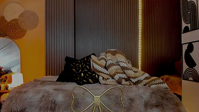 Snapshot of HalaanaTendeer chatting on 11/26/25, 11:55 HalaanaTendeer online show from 11/26/25, 11:55