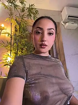 LIAH IZUMI online show from 07/28/26, 04:39