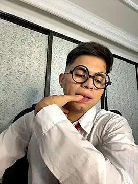 Niicky1  online show from 09/12/25, 09:59