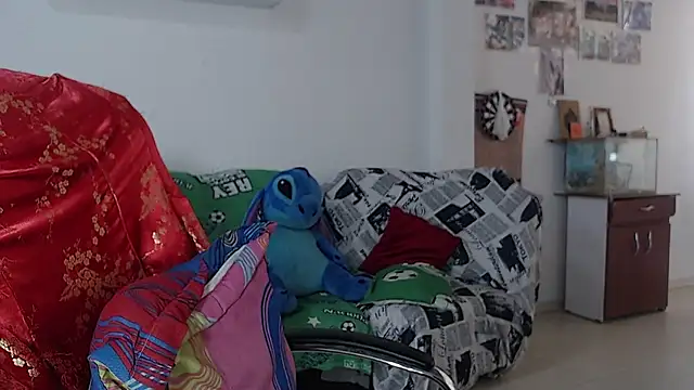 kitty22  online show from 12/14/24, 01:59