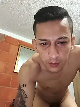 JoseHosther20xh online show from 11/21/25, 04:11