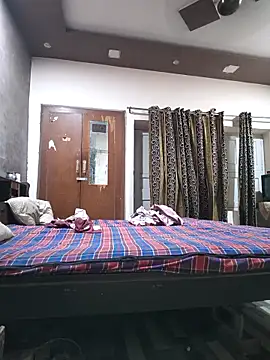 Snapshot of lund_lol chatting on 09/27/25, 06:46 lund lol online show from 09/27/25, 06:46