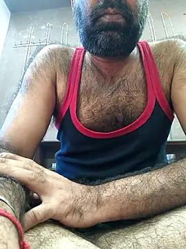 Snapshot of lund_lol chatting on 11/01/25, 05:31 lund lol online show from 11/01/25, 05:31