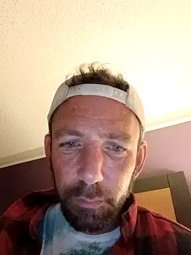 Treemandude online show from 10/20/25, 04:51