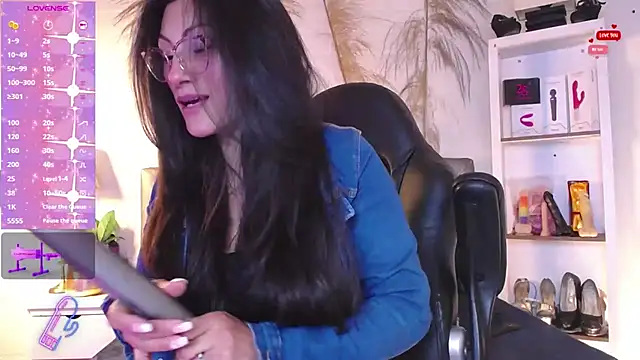 Rapunzeell  online show from 01/18/25, 01:29
