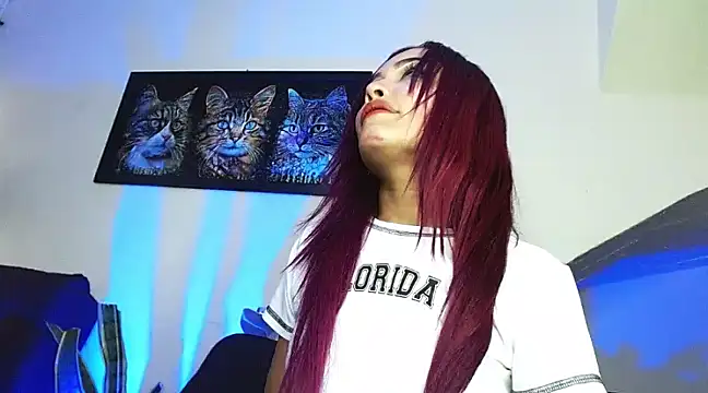 Snapshot of lady_scarlettt chatting on 02/27/25, 01:07 lady scarlettt online show from 02/27/25, 01:07