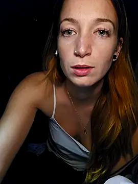 Laurahorney xo online show from 01/02/25, 10:11