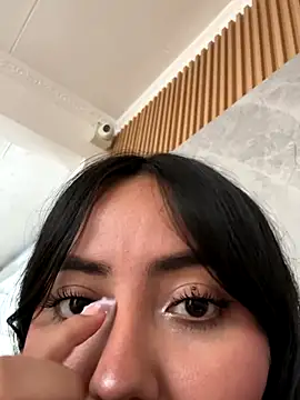 LucciaPorter online show from 11/20/25, 08:19