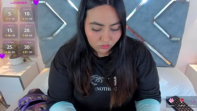 LucciaPorter online show from 06/18/26, 03:05