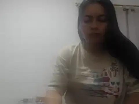 Snapshot of Janna099 chatting on 02/04/25, 12:40 Janna099 online show from 02/04/25, 12:40