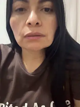 Snapshot of Janna099 chatting on 02/27/25, 01:27 Janna099 online show from 02/27/25, 01:27