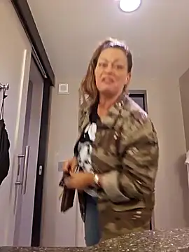 Erotic and Exotic online show from 01/04/25, 11:17