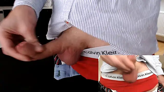 Snapshot of sperma_tributes chatting on 11/14/25, 07:40 sperma tributes online show from 11/14/25, 07:40