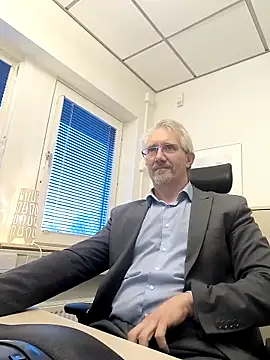 tom-swede online show from 03/19/26, 03:49