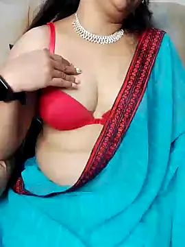 Snapshot of Traditional_Housewife_ chatting on 02/01/25, 04:11 Traditional Housewife online show from 02/01/25, 04:11