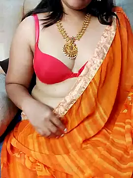 Snapshot of Traditional_Housewife_ chatting on 02/06/25, 09:11 Traditional Housewife online show from 02/06/25, 09:11