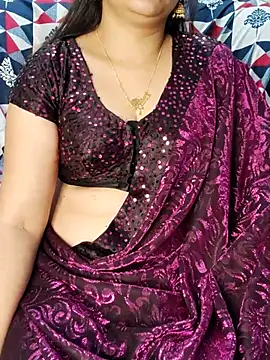 Snapshot of Traditional_Housewife_ chatting on 09/17/25, 04:58 Traditional Housewife online show from 09/17/25, 04:58