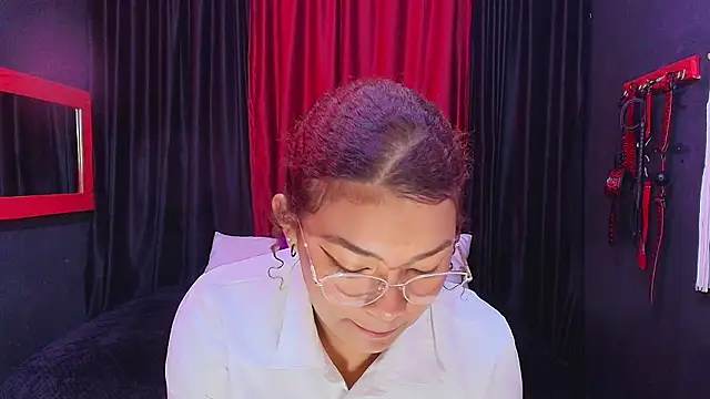JadaRoberts online show from 12/02/24, 03:25