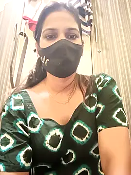 indianliza online show from 10/24/25, 04:09