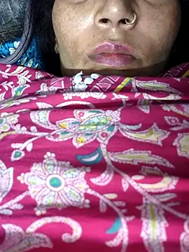 Snapshot of Ritasingh-0461 chatting on 05/20/26, 12:06 Ritasingh-0461 online show from 05/20/26, 12:06