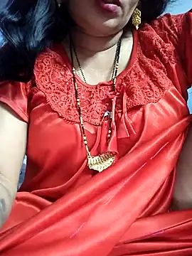Snapshot of Ritasingh-0461 chatting on 06/11/26, 04:32 Ritasingh-0461 online show from 06/11/26, 04:32