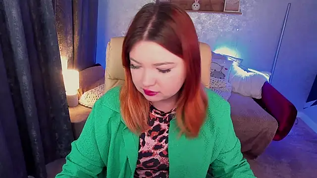 RosieMoons online show from 01/14/25, 07:17