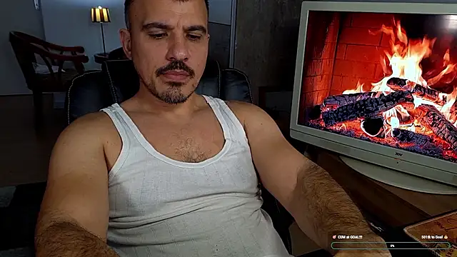Snapshot of officeman7 chatting on 02/15/26, 12:47 officeman7 online show from 02/15/26, 12:47