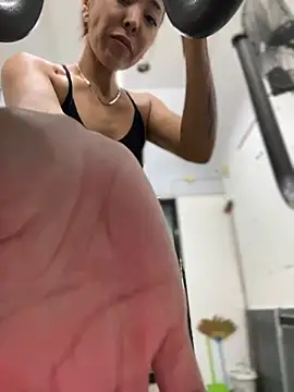 Snapshot of IzanamiTime chatting on 01/05/25, 02:17 IzanamiTime online show from 01/05/25, 02:17