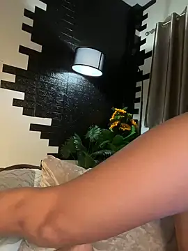 Snapshot of IzanamiTime chatting on 01/08/25, 01:21 IzanamiTime online show from 01/08/25, 01:21