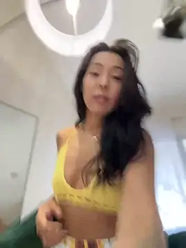 Snapshot of IzanamiTime chatting on 01/12/25, 08:57 IzanamiTime online show from 01/12/25, 08:57