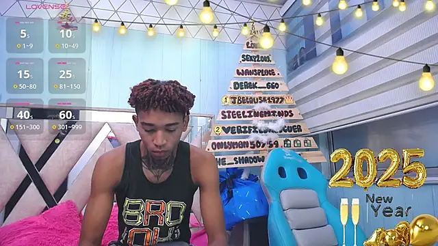 sexy blacks  online show from 01/02/25, 11:31