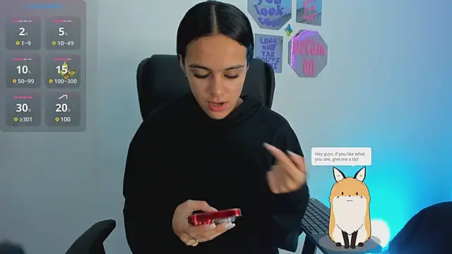 ChloeHarper  online show from 12/07/24, 12:02