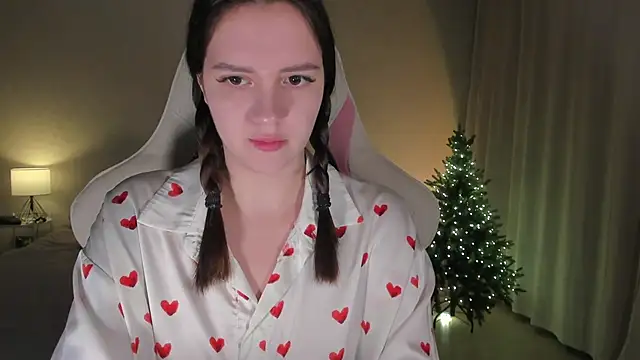 Sonia moon  online show from 01/06/25, 02:04