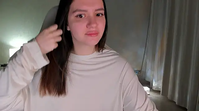 Sonia moon  online show from 01/21/25, 01:18