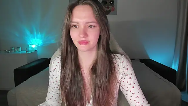 Sonia moon  online show from 10/01/25, 02:28