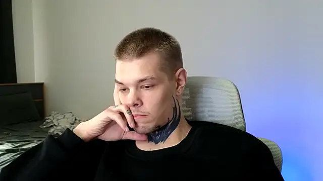 DENIS HERE online show from 05/26/26, 01:51