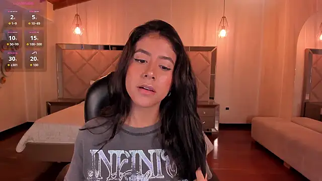 SussanElliot online show from 10/05/25, 11:19