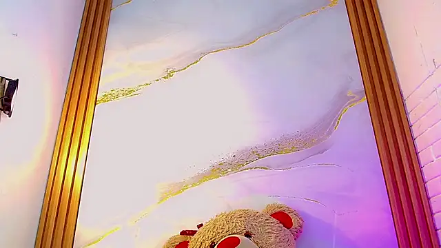 Snapshot of CoralineSweett chatting on 12/16/25, 08:58 CoralineSweett online show from 12/16/25, 08:58