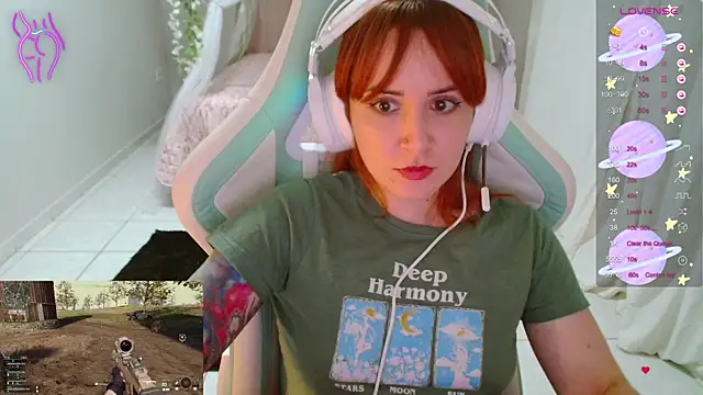 Snapshot of Ahrya_ chatting on 12/14/25, 11:42 Ahrya online show from 12/14/25, 11:42