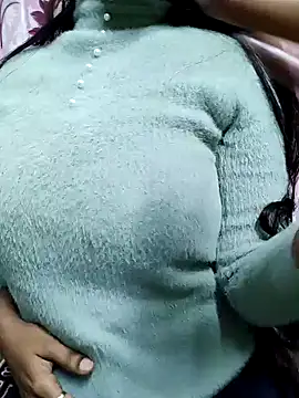 Snapshot of Shreya727 chatting on 12/08/24, 07:22 Shreya727 online show from 12/08/24, 07:22