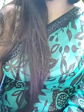 Snapshot of Shreya727 chatting on 09/15/25, 07:58 Shreya727 online show from 09/15/25, 07:58