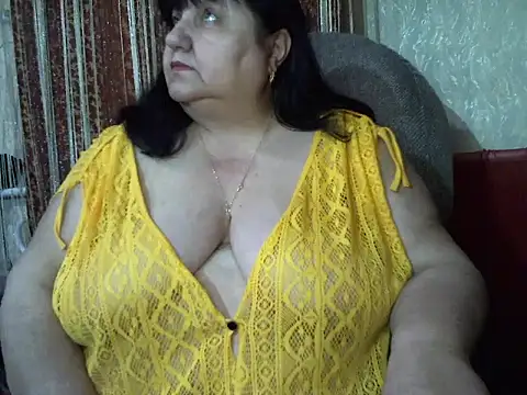 Snapshot of Nezsbudka chatting on 03/17/26, 04:32 Nezsbudka online show from 03/17/26, 04:32