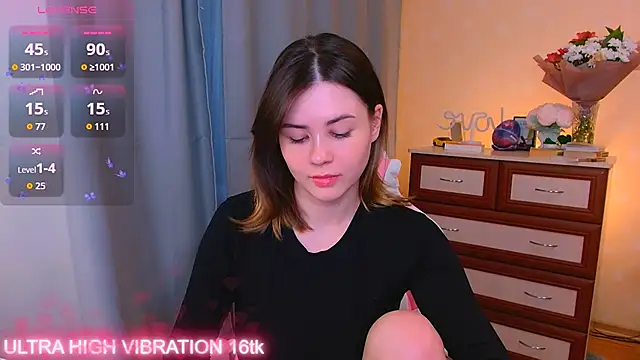 cutie mili online show from 10/13/25, 08:25