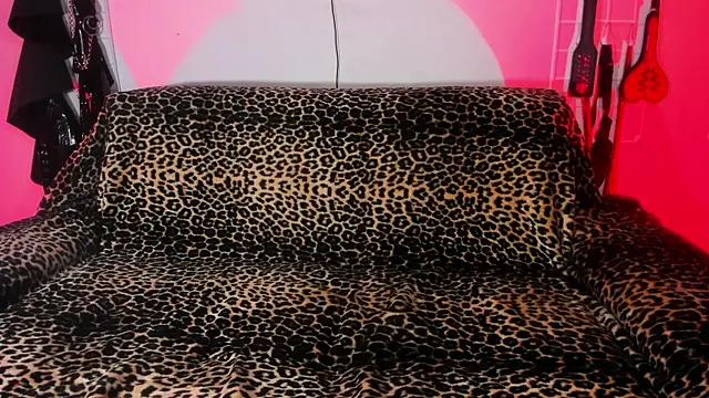 irregular fetish  online show from 05/02/26, 11:10