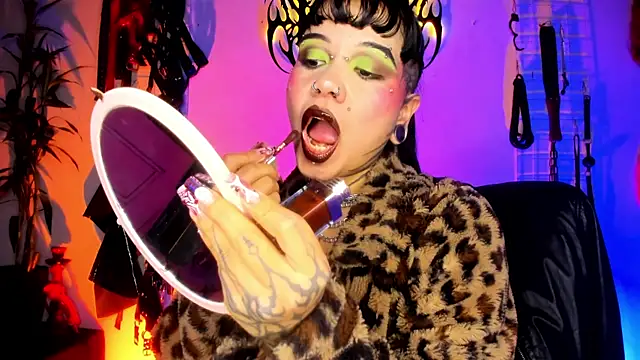 irregular fetish  online show from 07/17/26, 02:40
