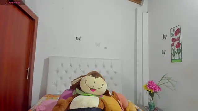 VenussVega online show from 06/02/26, 05:59