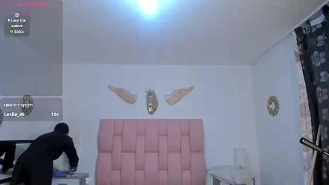 VeronikaOlsen online show from 12/22/24, 11:09