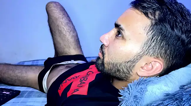 Snapshot of Dar_milk chatting on 03/03/25, 04:47 Dar milk online show from 03/03/25, 04:47